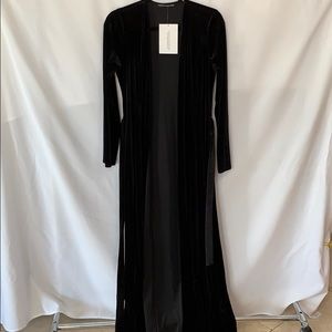 Naked Wardrobe velvet dress/robe